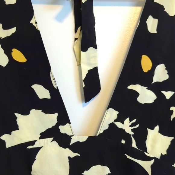 Faithfull Dress - Picture 2 of 7